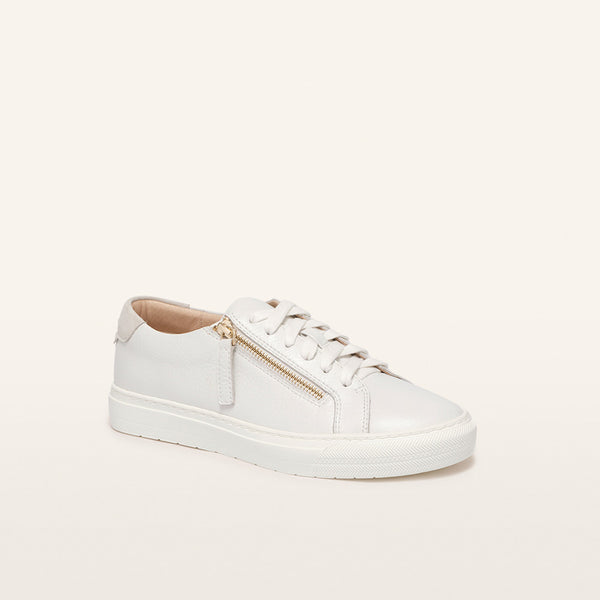 Billie White Tumbled
