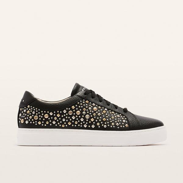 Mim V Black Rock Stud