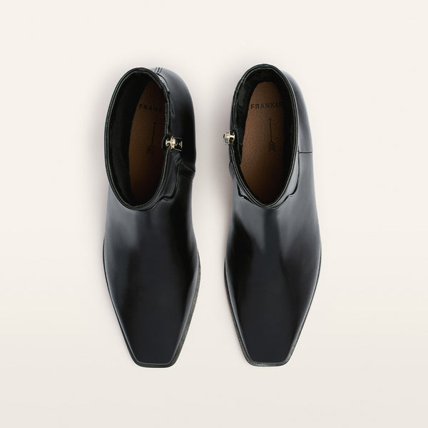 Zara Black