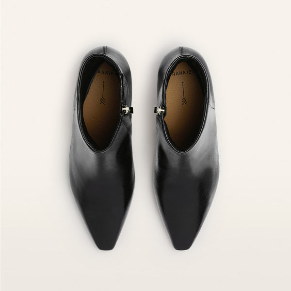 Suki Black Texture