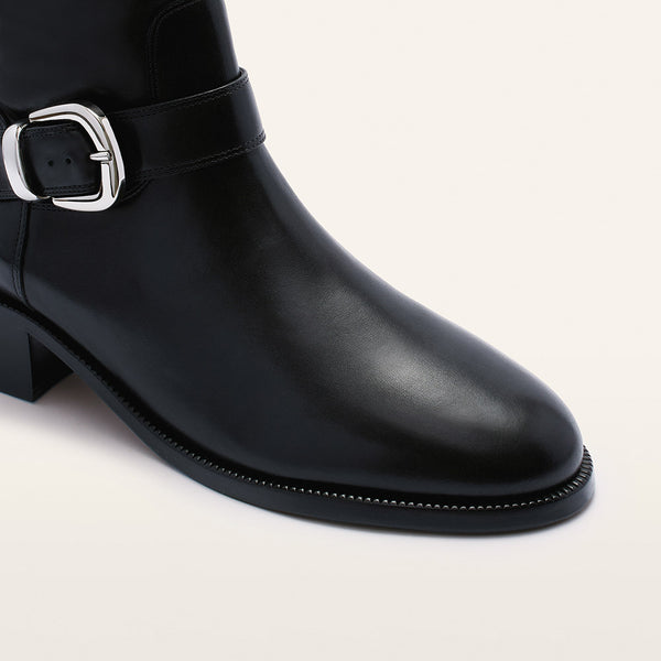 Marni Black