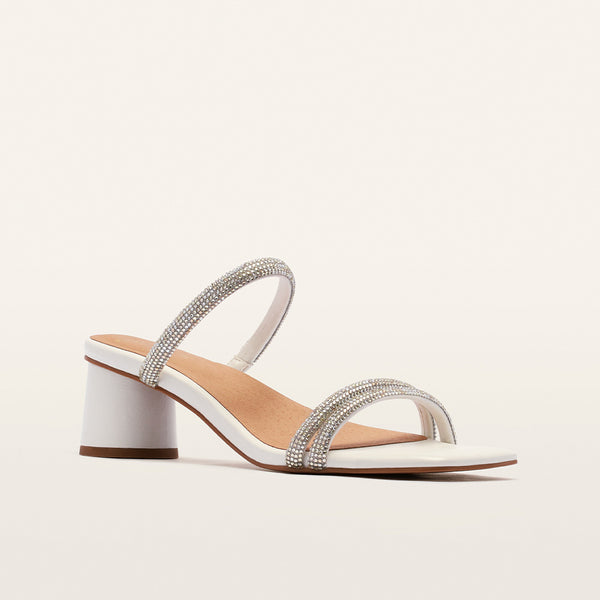 Robbie Soft White Crystal