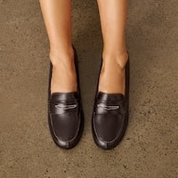 <p>Flats</p>