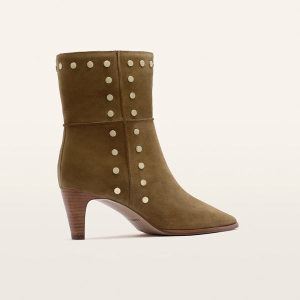 Reign Toffee Suede Stud