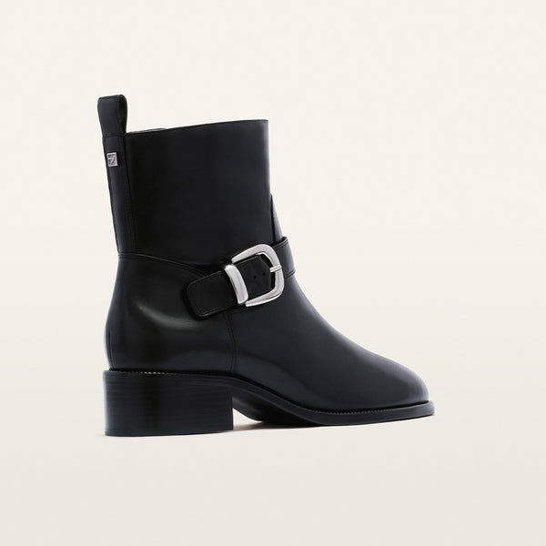 Marni Black