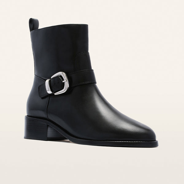Marni Black