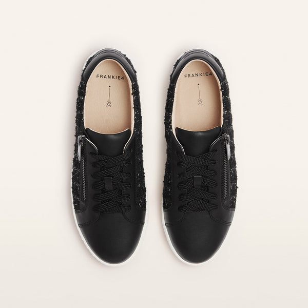 Billie II Black Tweed