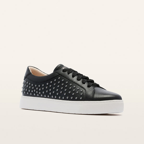 Mim V Black Stud