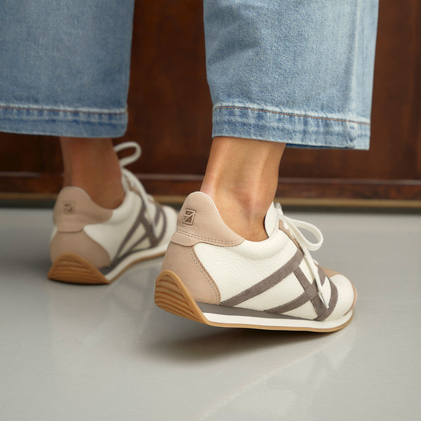 Duke Soft White/Sable