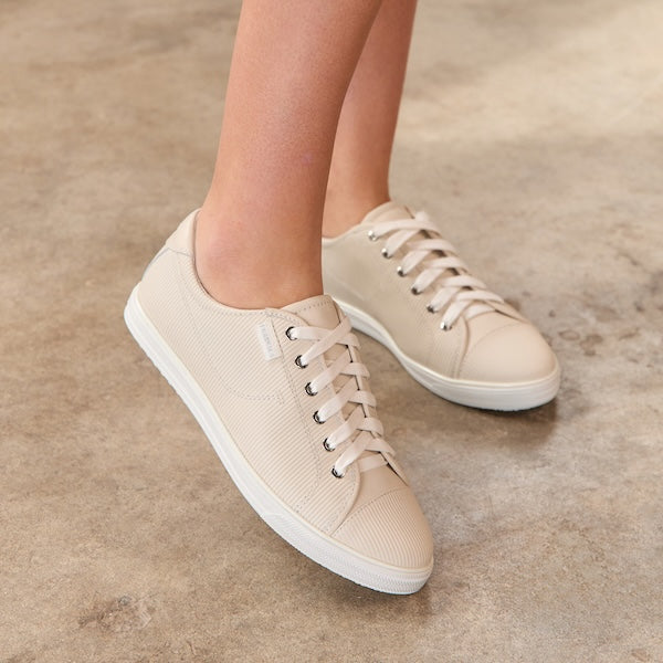 Nat III Chalk Emboss