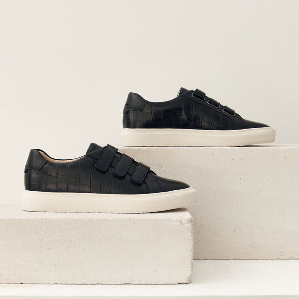 Archer Black Croc Emboss