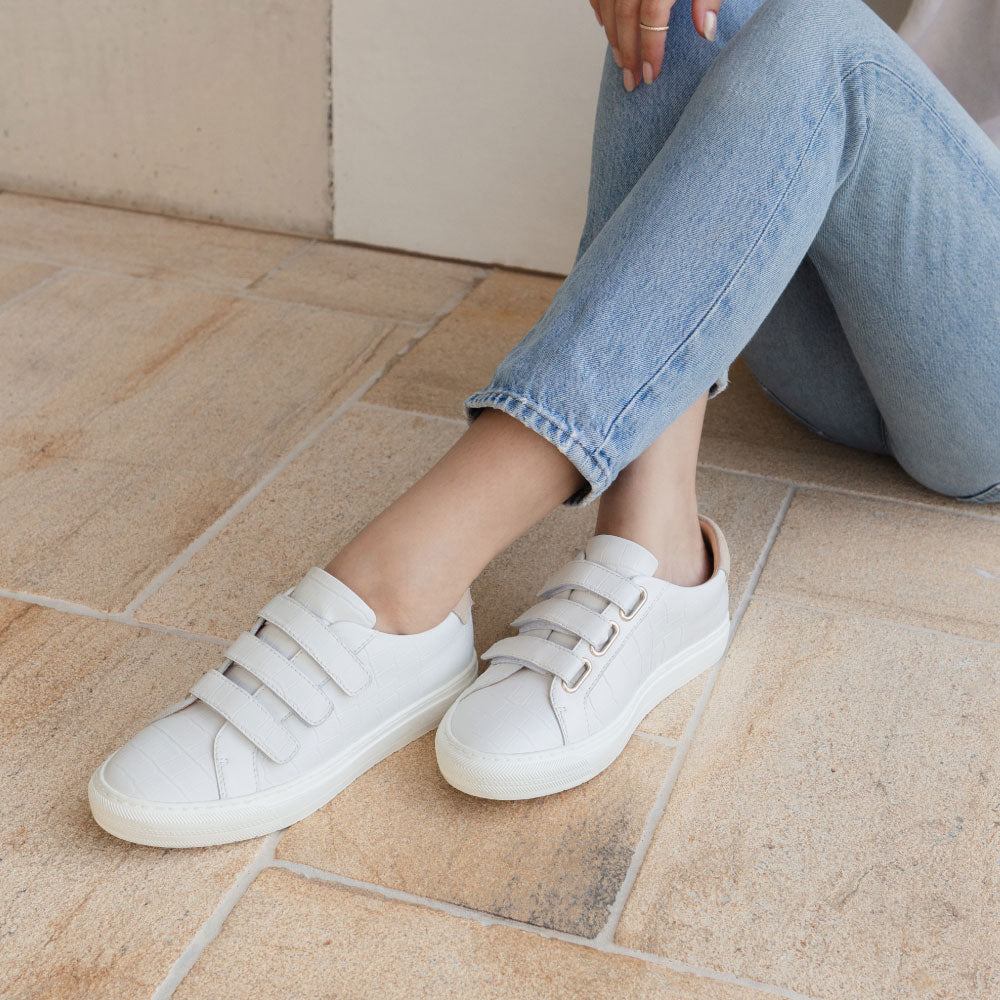 Latest white sneakers store 2019