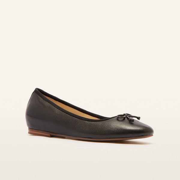 Shop Women's Black Flats Online | FRANKIE4 US Shop Women's Black Flats Online | FRANKIE4 US