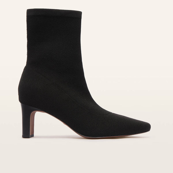 Melrose Black Knit