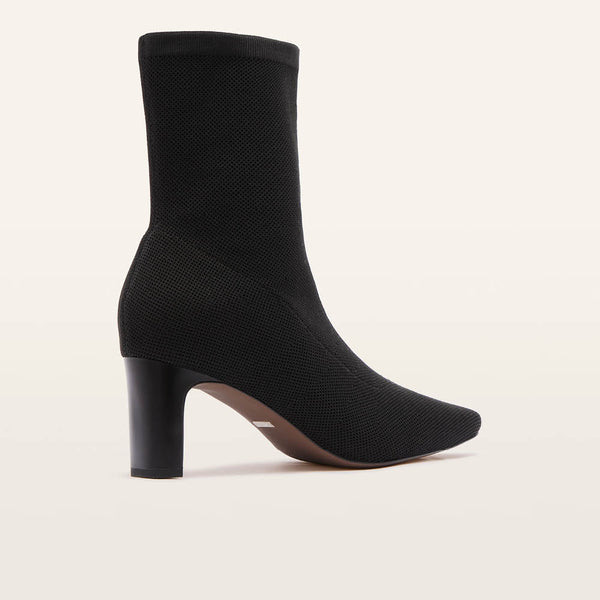 Melrose Black Knit
