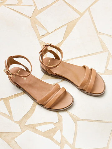 <p><em>Sandals</em></p>