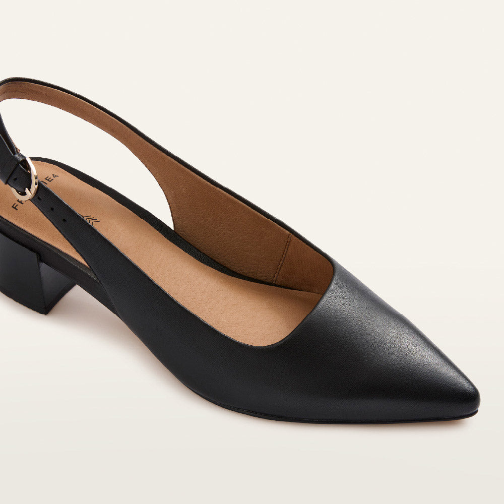 BELLA シュシュ　ブラック　large Billie II Black Emboss Women's Sneaker | FRANKIE4