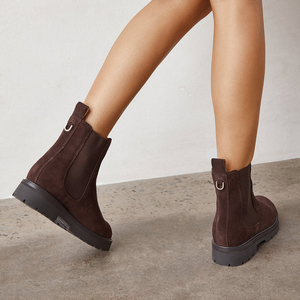Rocco II Chocolate Suede